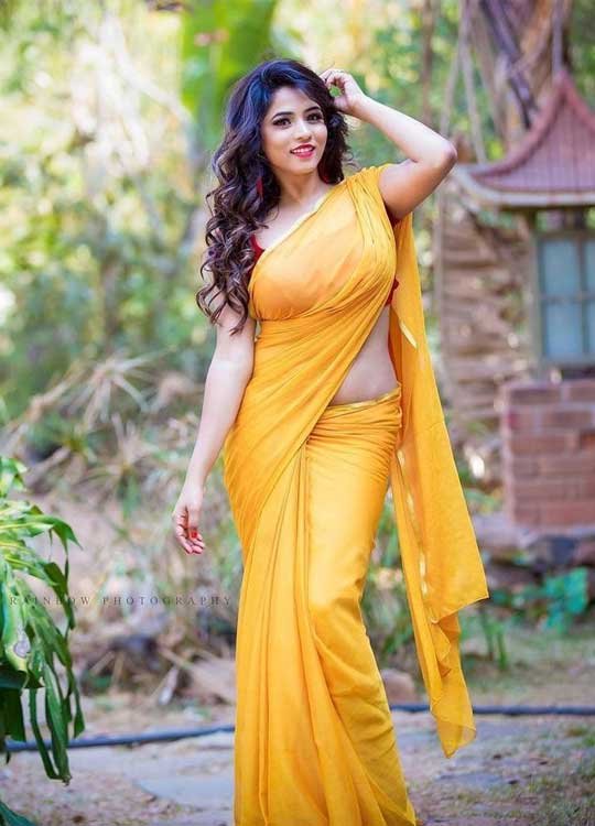 Housewife Delhi Escorts