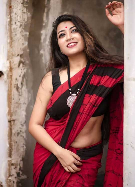 Mature Escort Girl Delhi